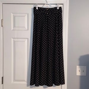 Silky smooth polka dot skirt!